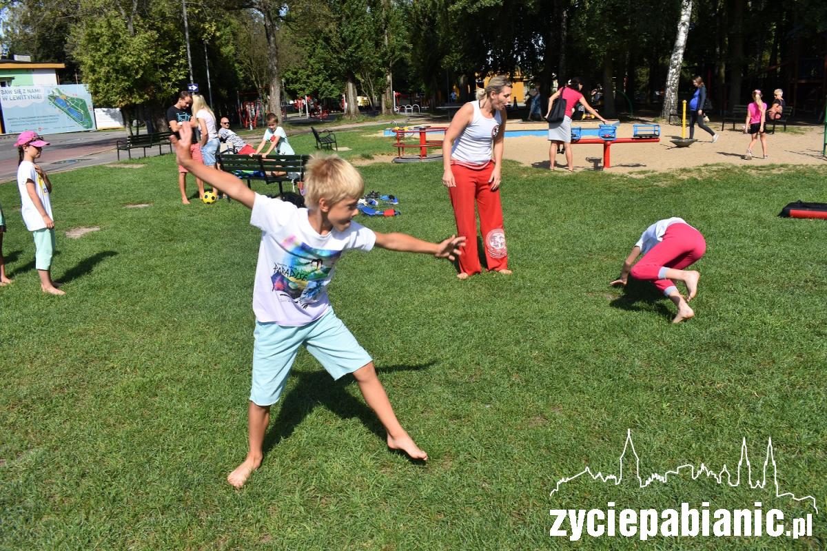 Zajęcia z capoeira na Lewitynie