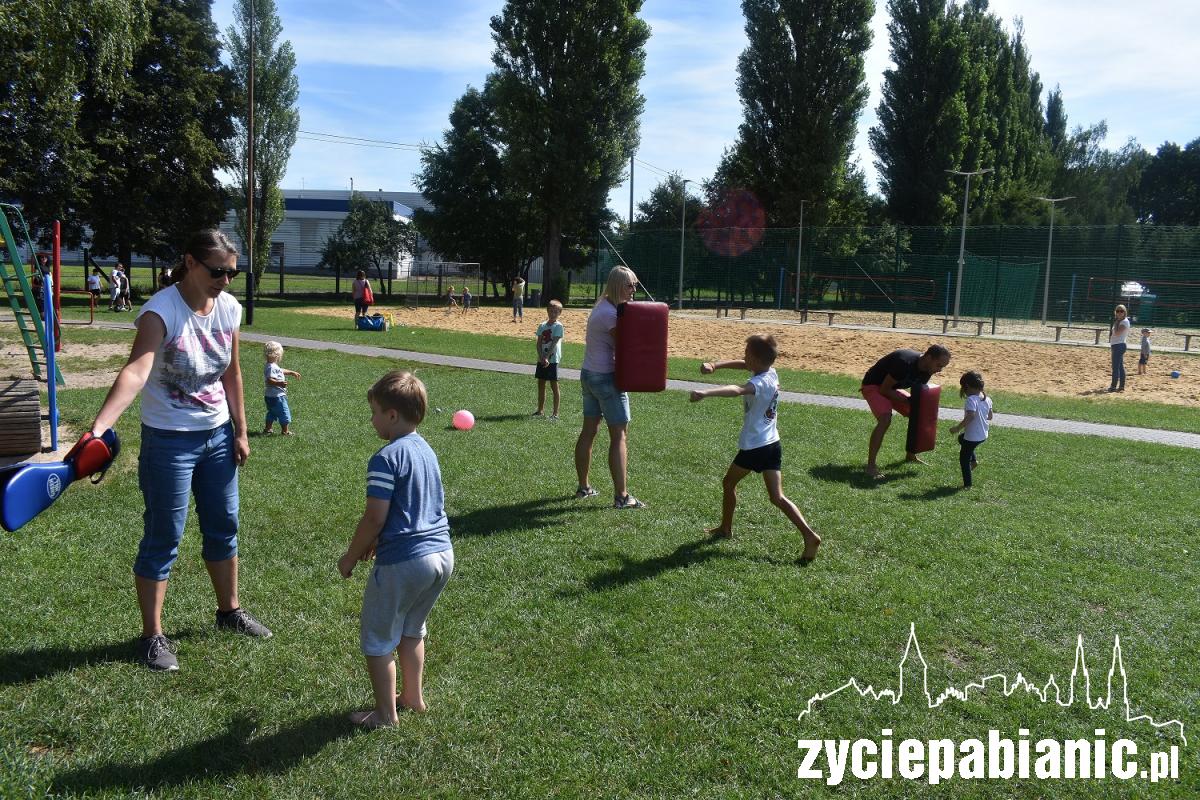 Zajęcia z capoeira na Lewitynie