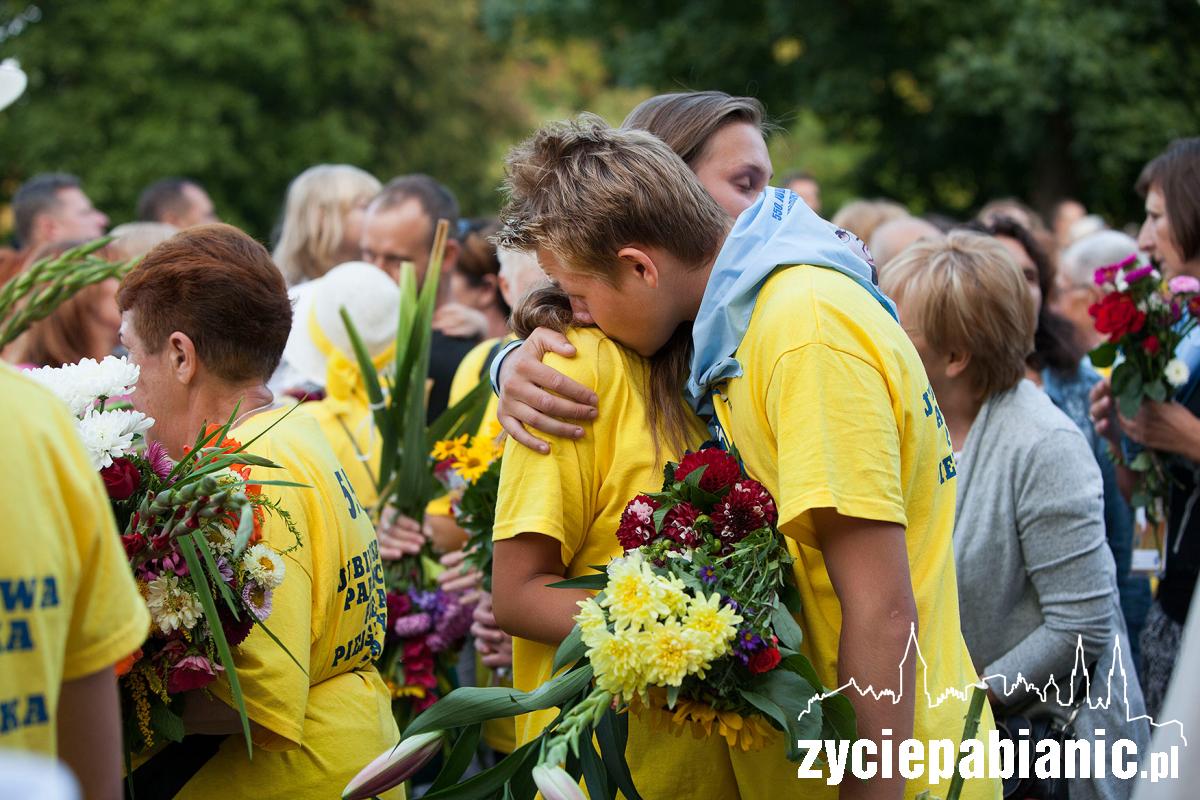 550. piesza pielgrzymka na Jasną Górę wróciła do Pabianic