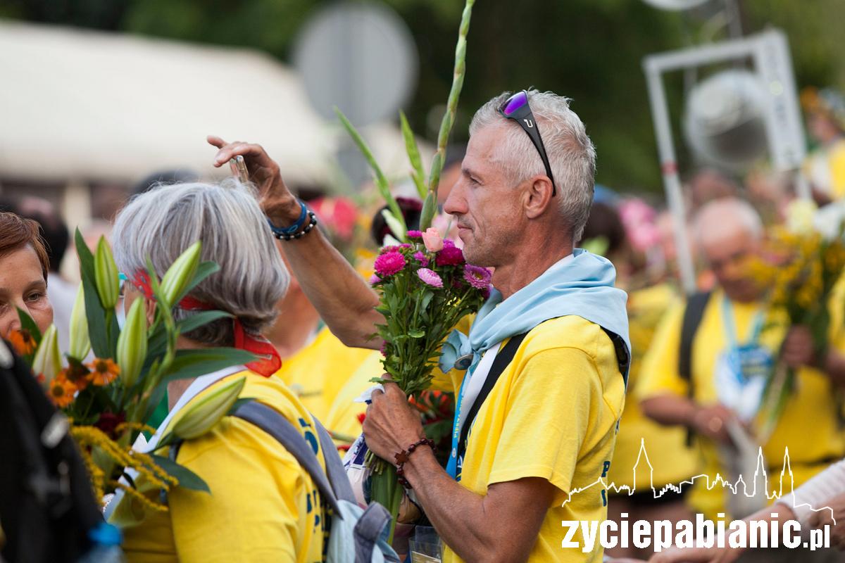 550. piesza pielgrzymka na Jasną Górę wróciła do Pabianic