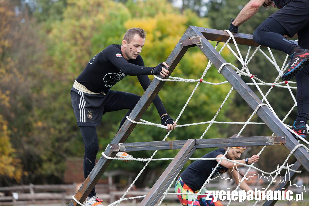 Ekstremalny bieg Armagedon Pabianice