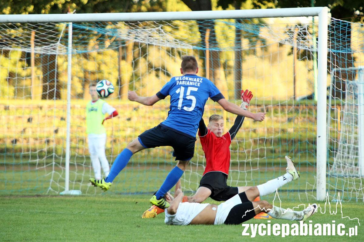 Włókniarz Pabianice - GLKS Sarnów Dalików