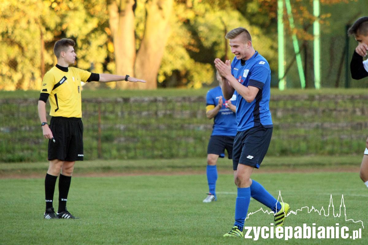 Włókniarz Pabianice - GLKS Sarnów Dalików