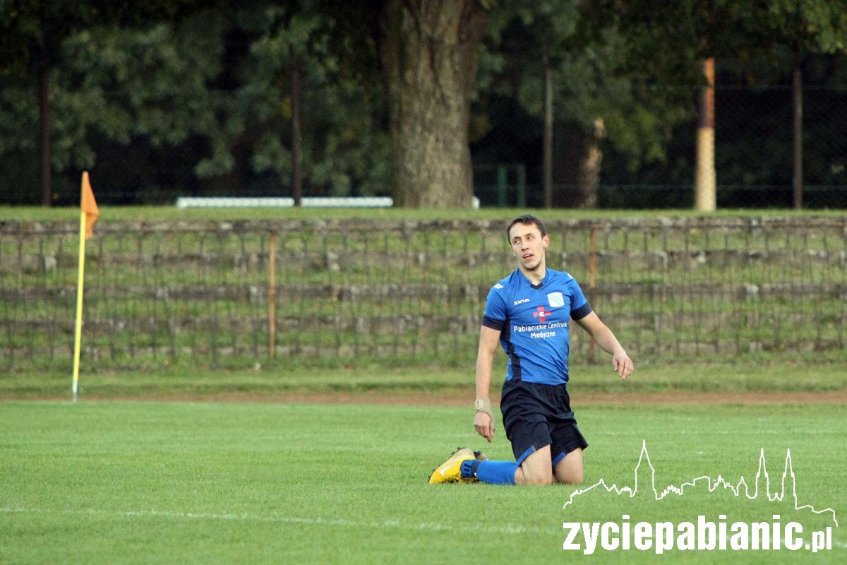 Włókniarz Pabianice - GLKS Sarnów Dalików