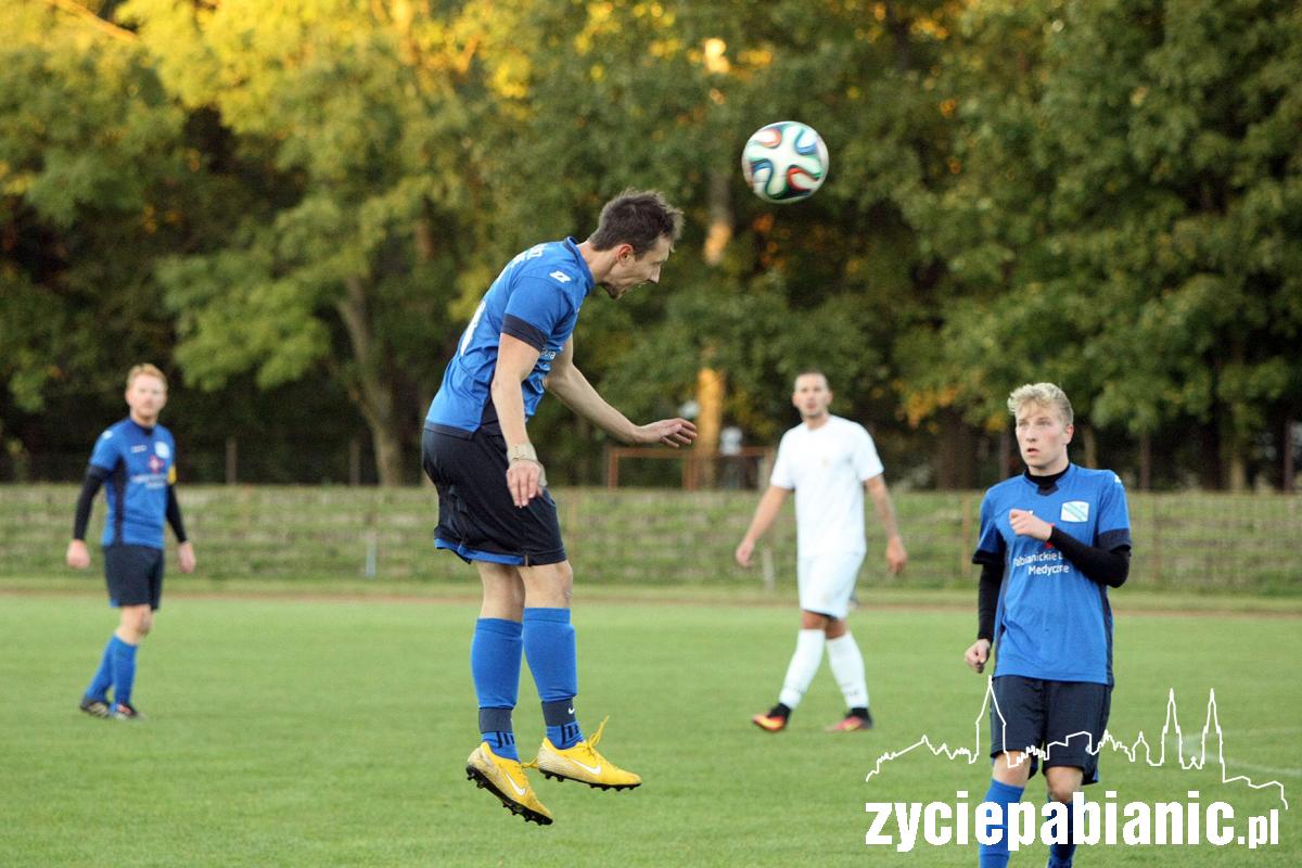 Włókniarz Pabianice - GLKS Sarnów Dalików