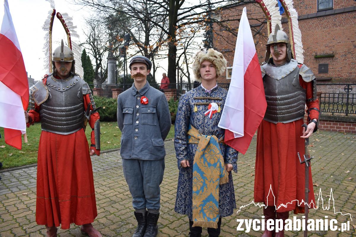 100-lecie niepodległośi pod Pomnikiem Legionisty