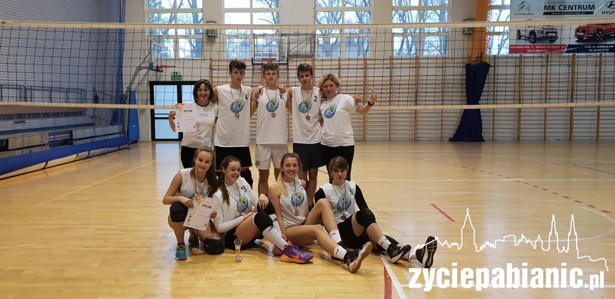 Siatkówka: PCK gromi rywali