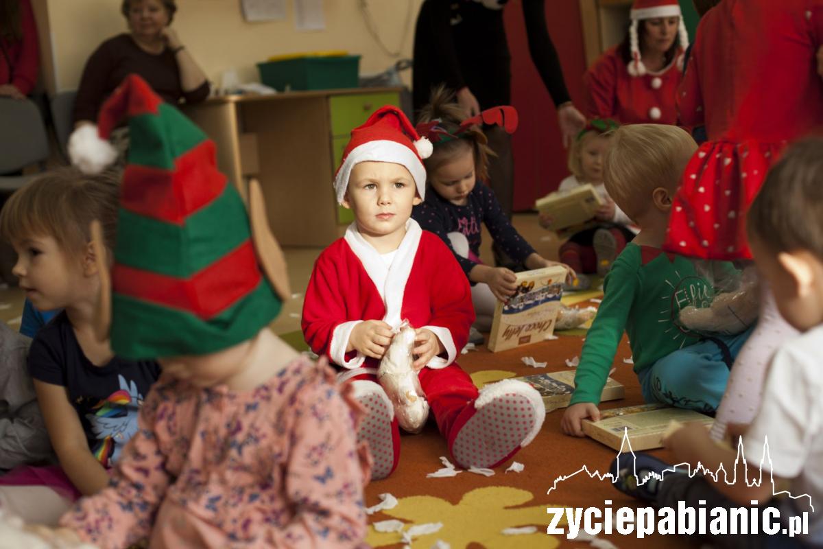 Z wizytą w żłobku: Mikołajki u słodziaków