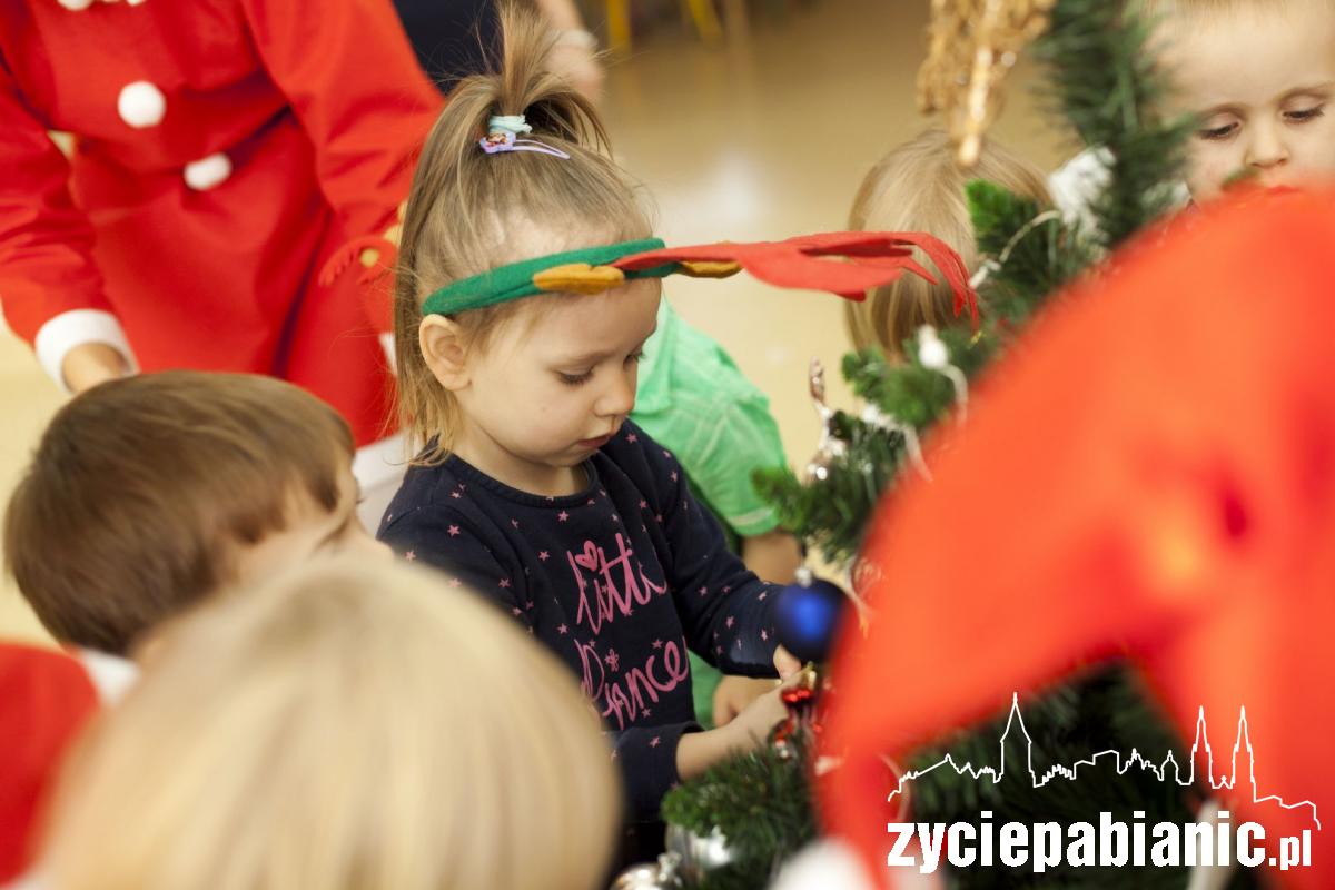 Z wizytą w żłobku: Mikołajki u słodziaków