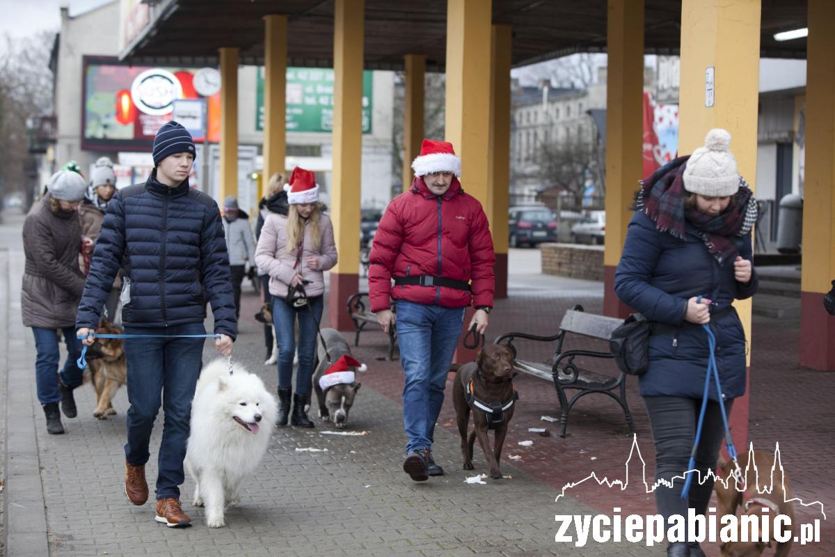 Mikołajkowy spacer po mieście