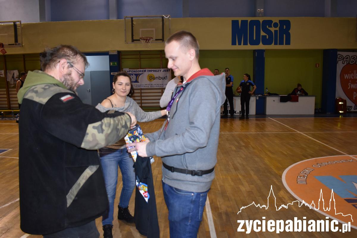 Mecz koszykówki dla WOŚP