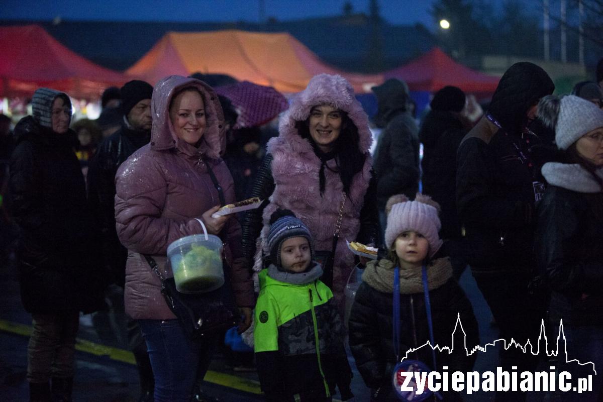 Tak wygląda 27. finał Wielkiej Orkiestry Świątecznej Pomocy w Pabianicach