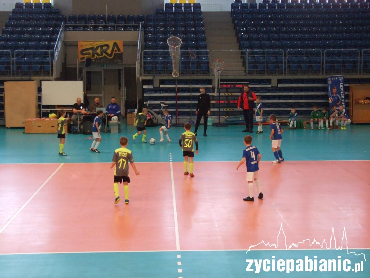 Tym razem z turnieju piłkarze Włókniarza  przywieźli srebro