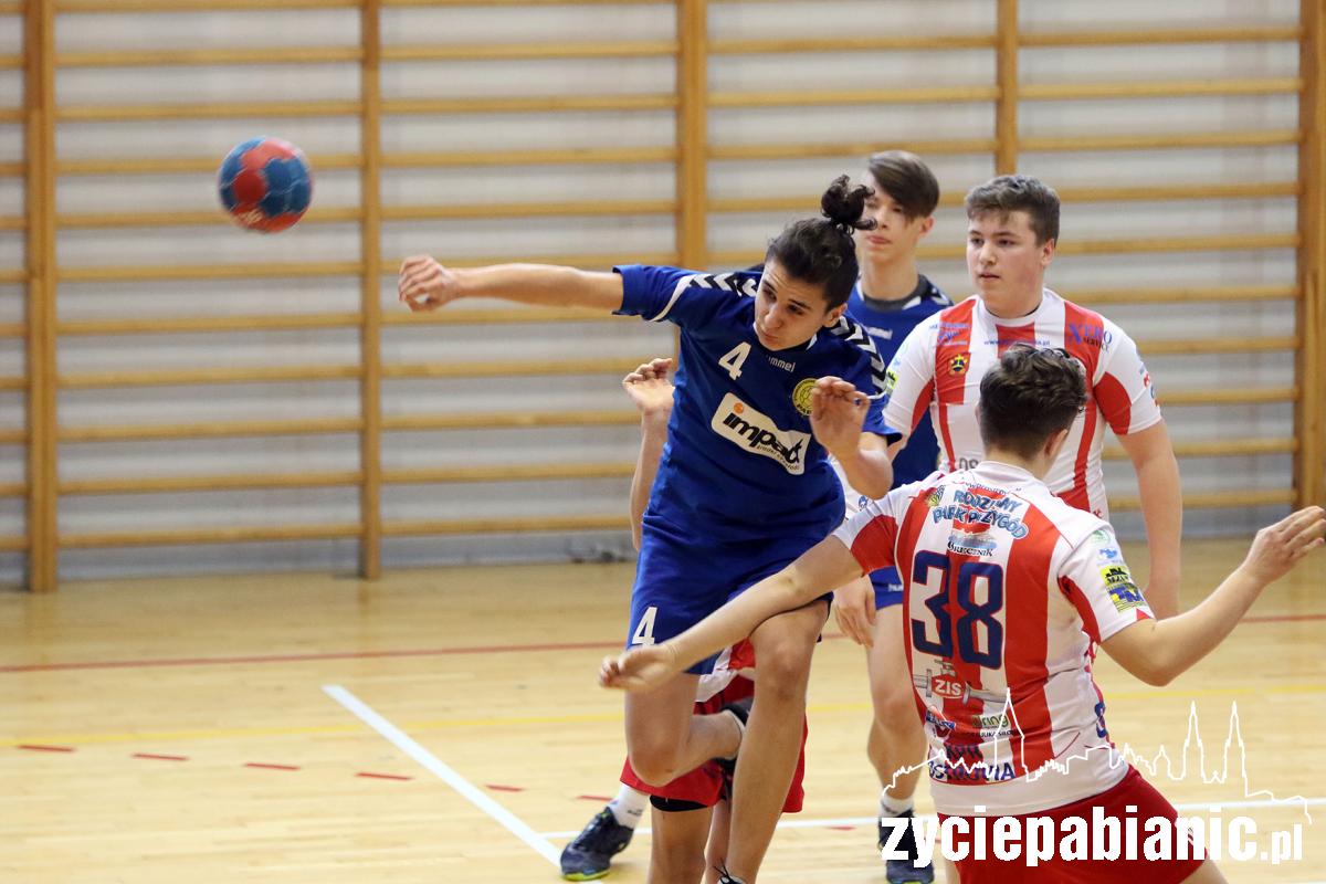 Młodzicy Pabiks Impact - Ostrovia Ostrów (10:11)