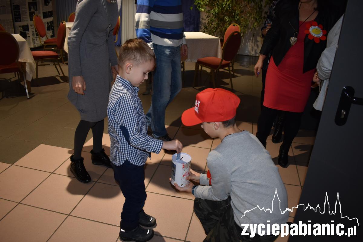 Teatr Pacuś wystąpił dla Adasia. To kolejna akcja charytatywna dla chłopca chorego na nowotwór