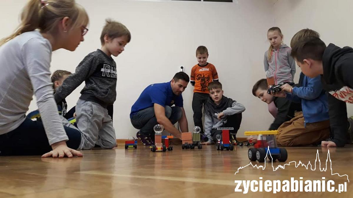 Warsztaty lego, zwiedzanie pałacu. Działo się!
