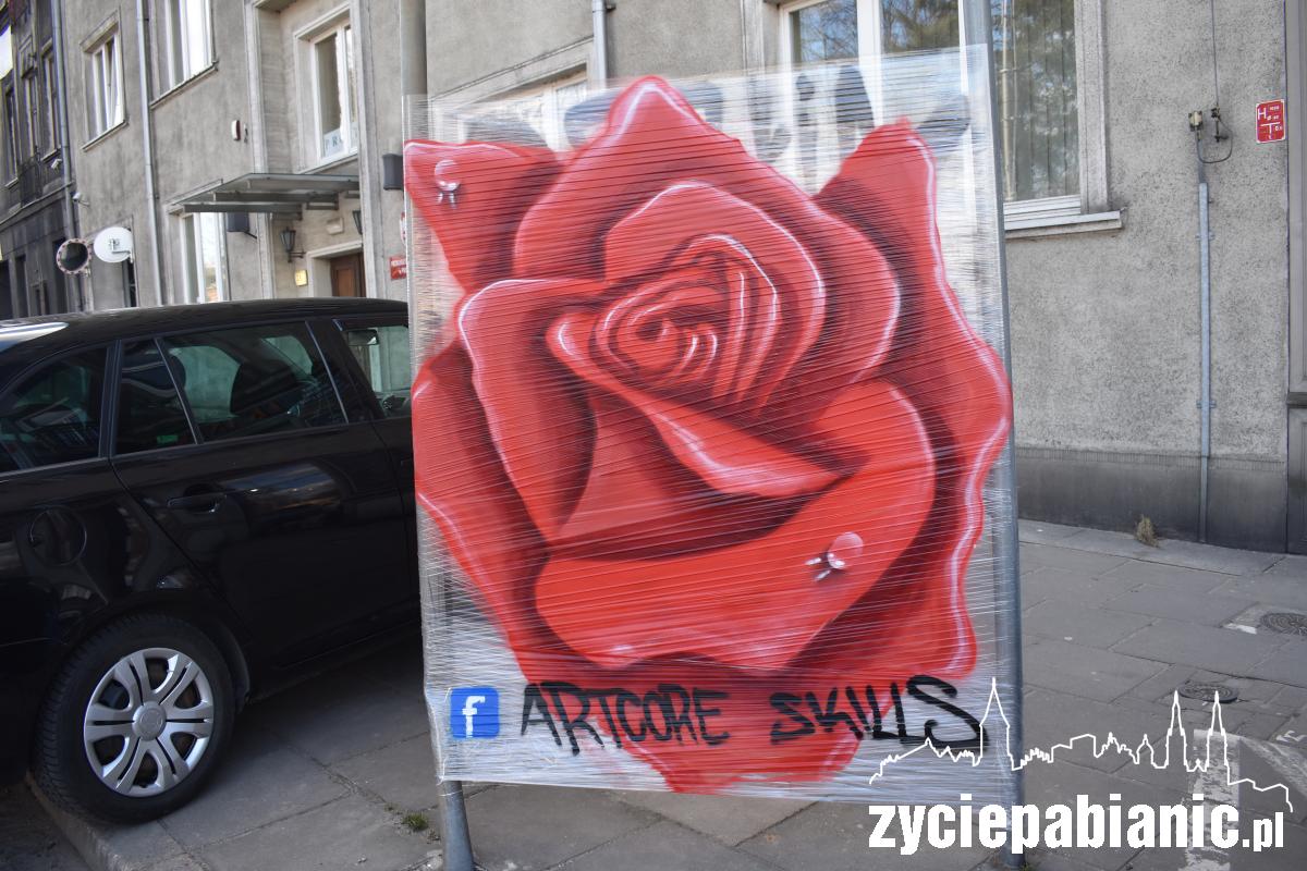 Róże malowane dla pabianiczanek