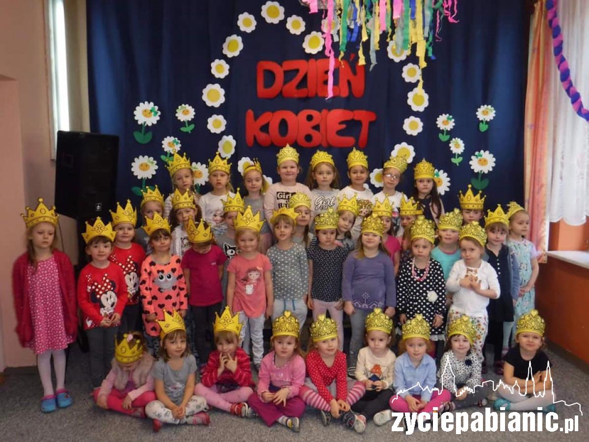 W ten jeden dzień chłopcy stali się dżentelmenami