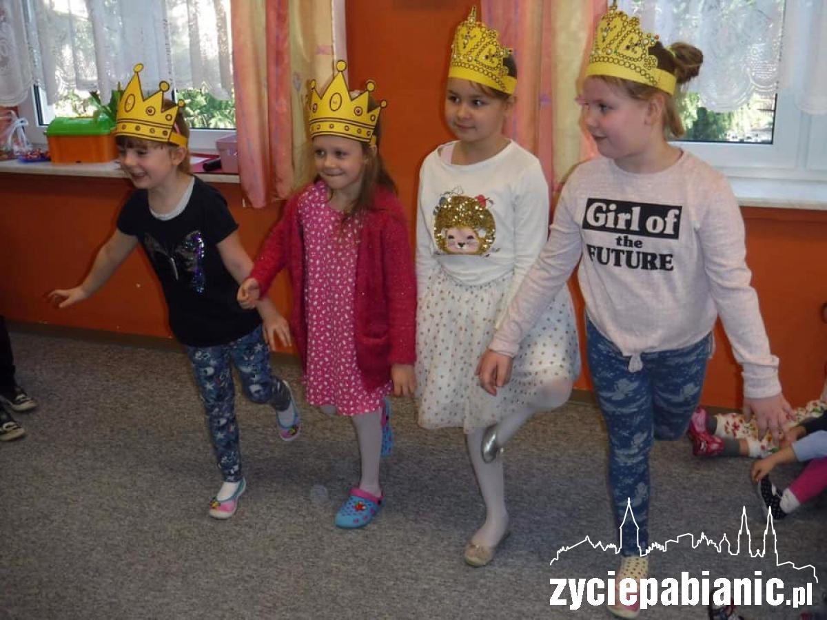 W ten jeden dzień chłopcy stali się dżentelmenami