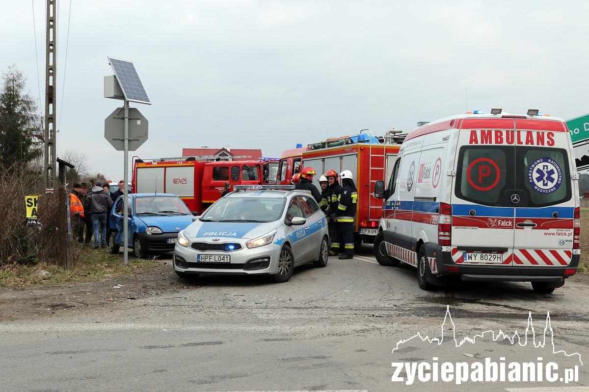 Zderzenie dwóch seicento. Jedna osoba ranna