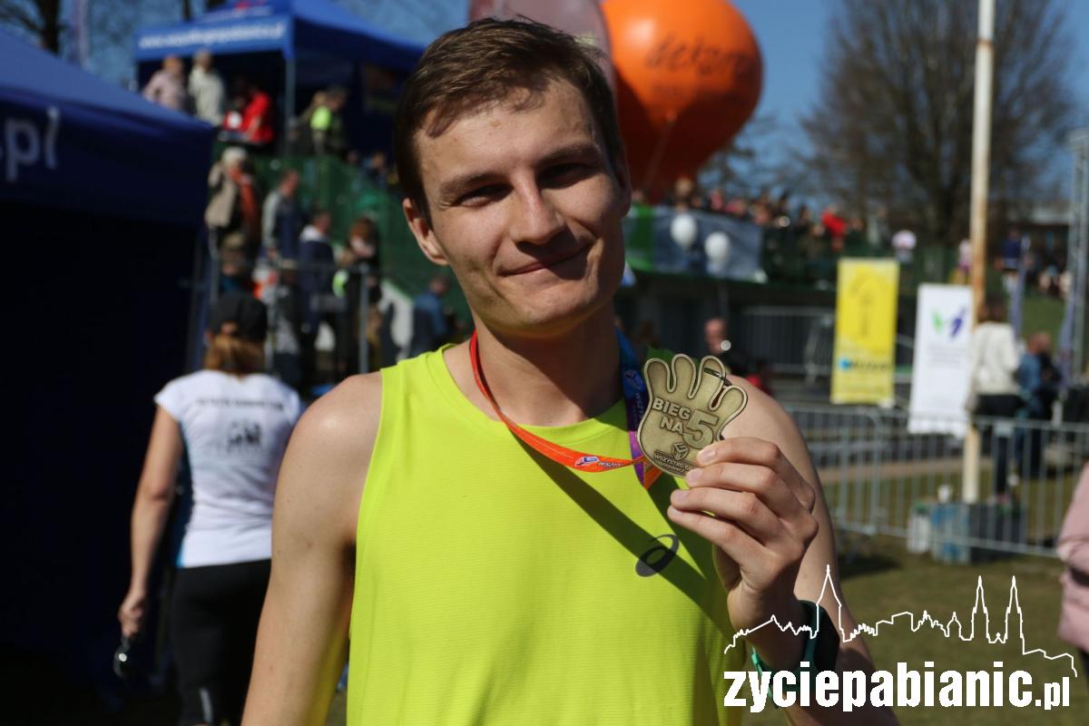 Daniel Michalski najszybszy z naszych „na piątkę”