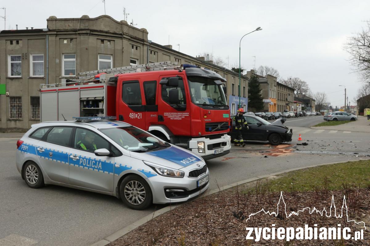 Wypadek na feralnym (i ferelnym) skrzyżowaniu