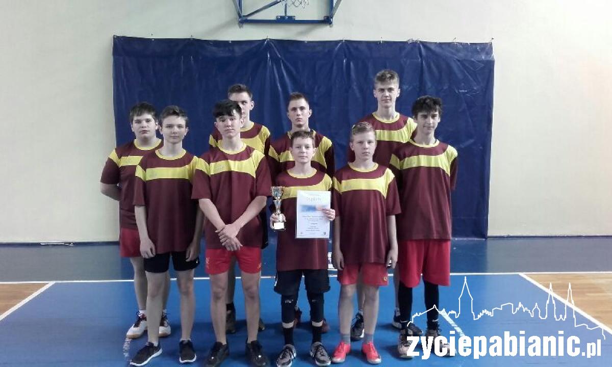 Szkolne zmagania pod koszem. Wyniki mistrzostw