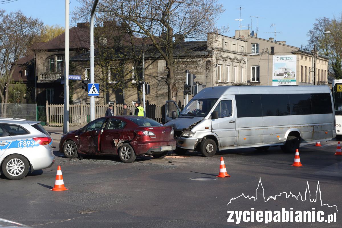 Wypadek przy cmentarzu