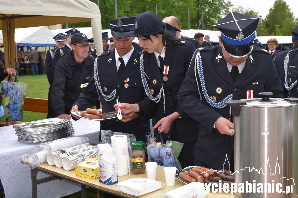 Strażacy świętują na pikniku