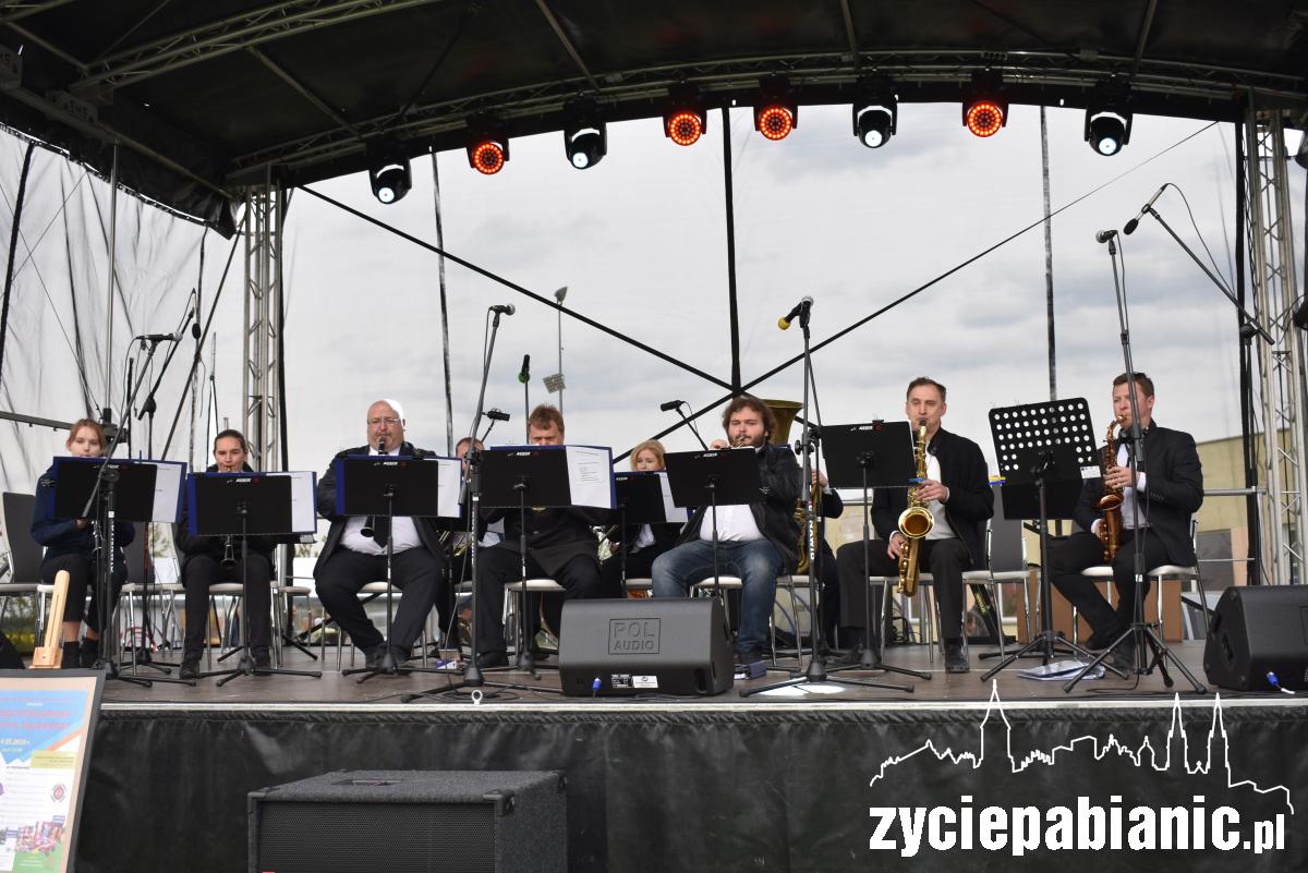 Strażacy świętują na pikniku