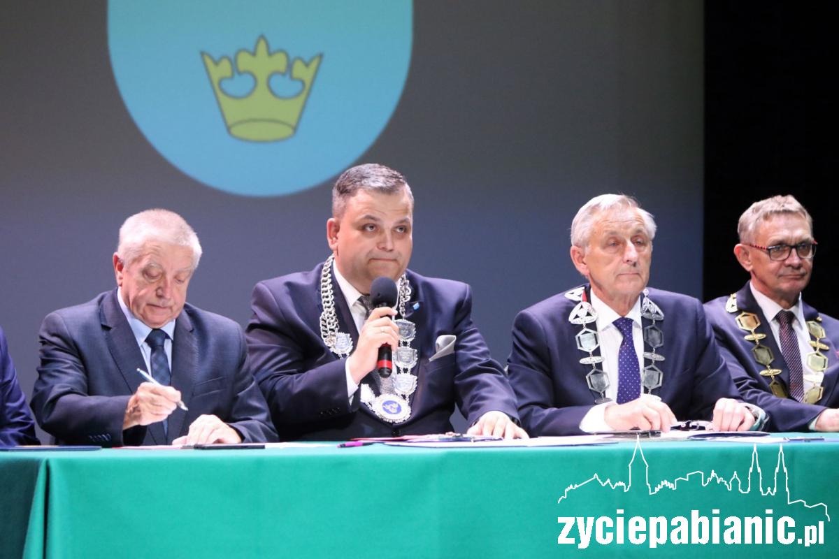 Uroczysta sesja w 30. rocznice wyborów parlamentarnych