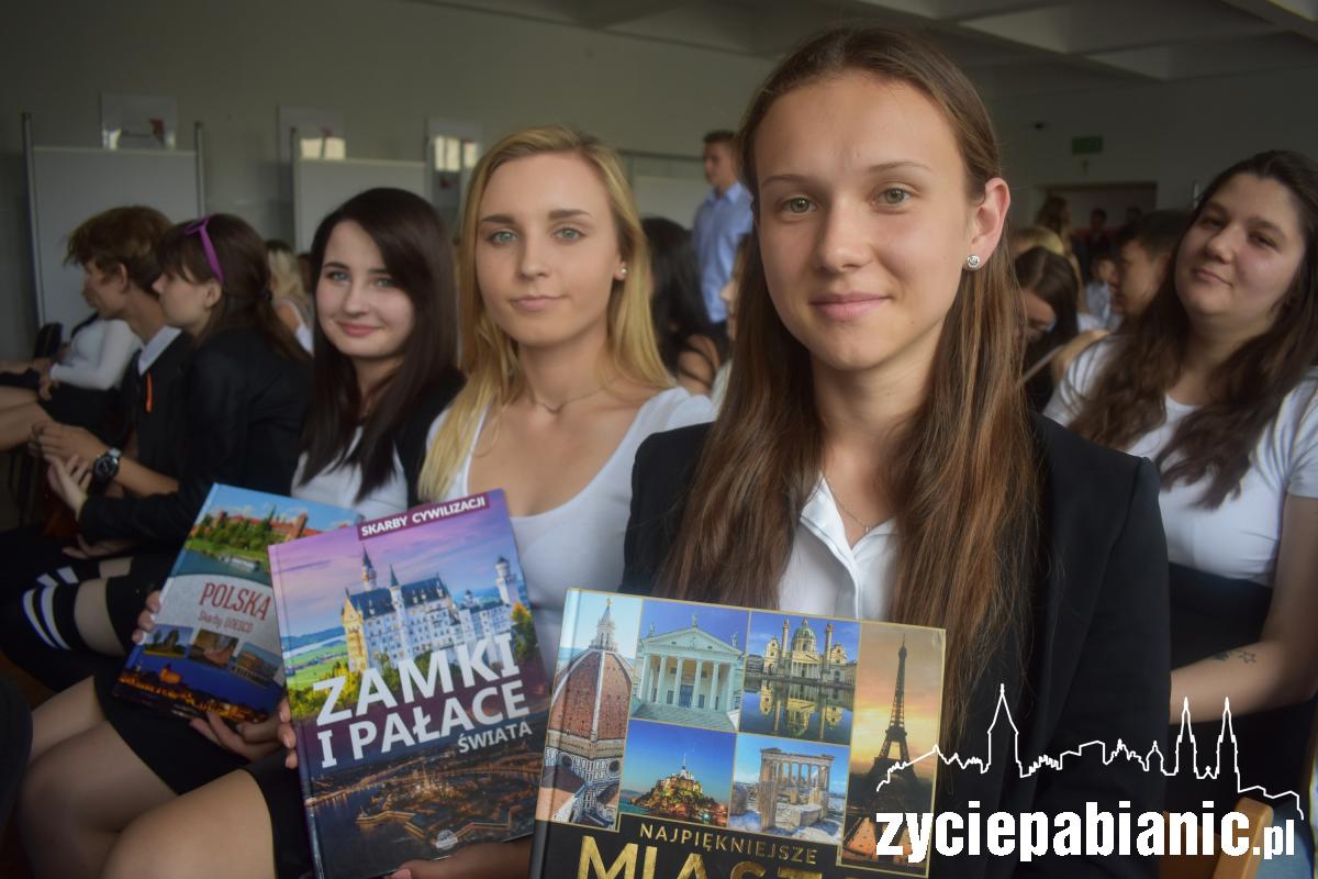 Zakończyli rok szkolny. Rozpoczęli wakacje