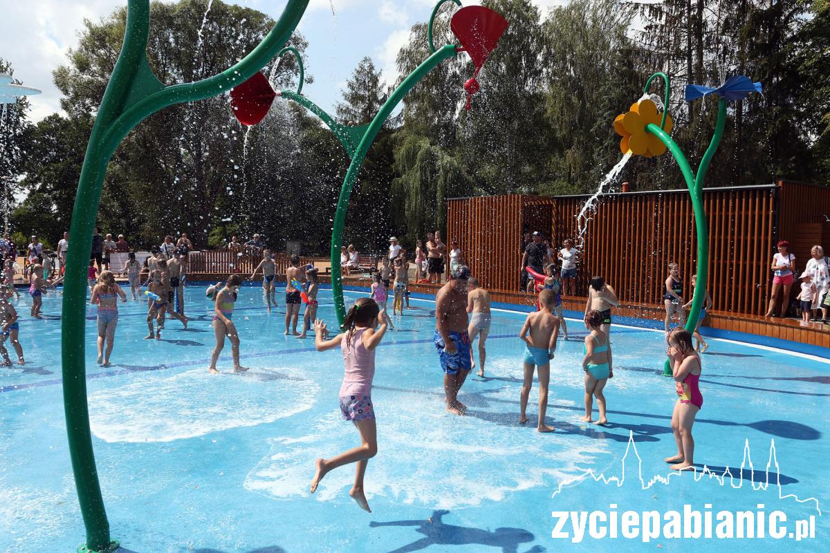 Otwarcie wodnego placu zabaw na Lewitynie