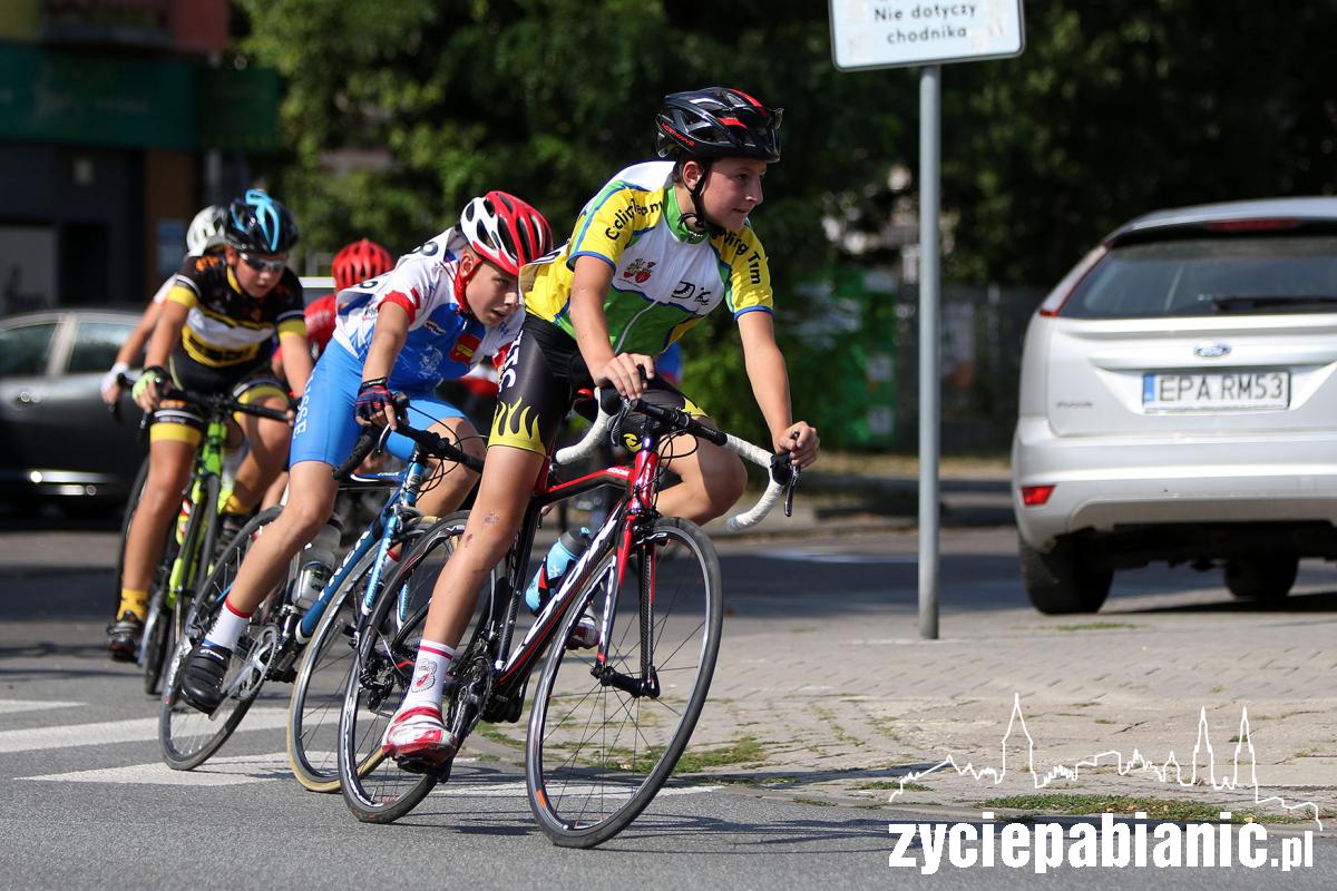 Uliczny wyścig kolarzy: III Kryterium PTC 2019
