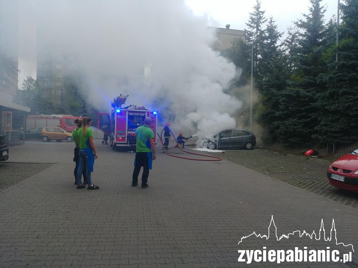 Zapach spalenizny było czuć w mieszkaniach