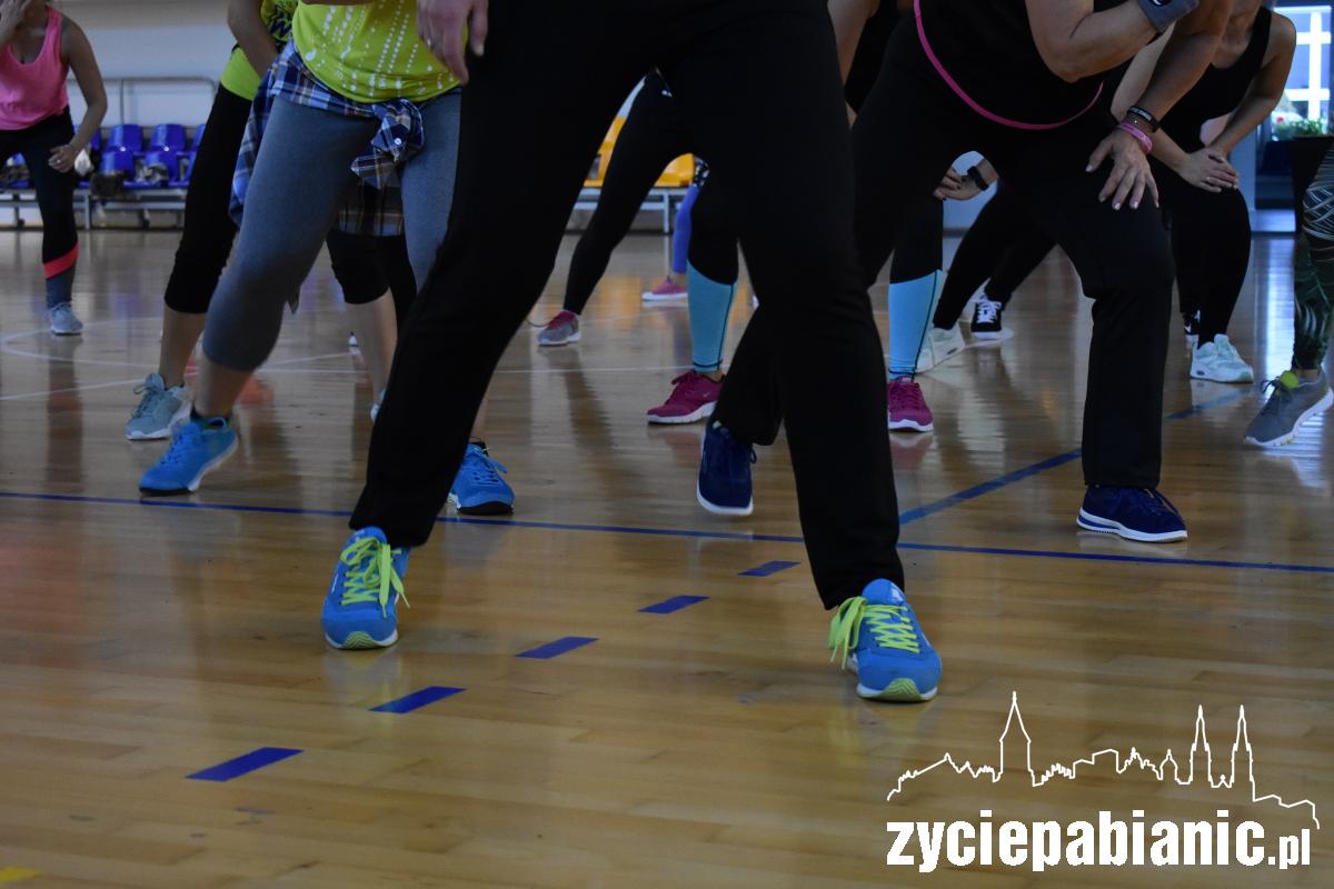 Zumba dla Jasia. Tańczyli dorośli i dzieci