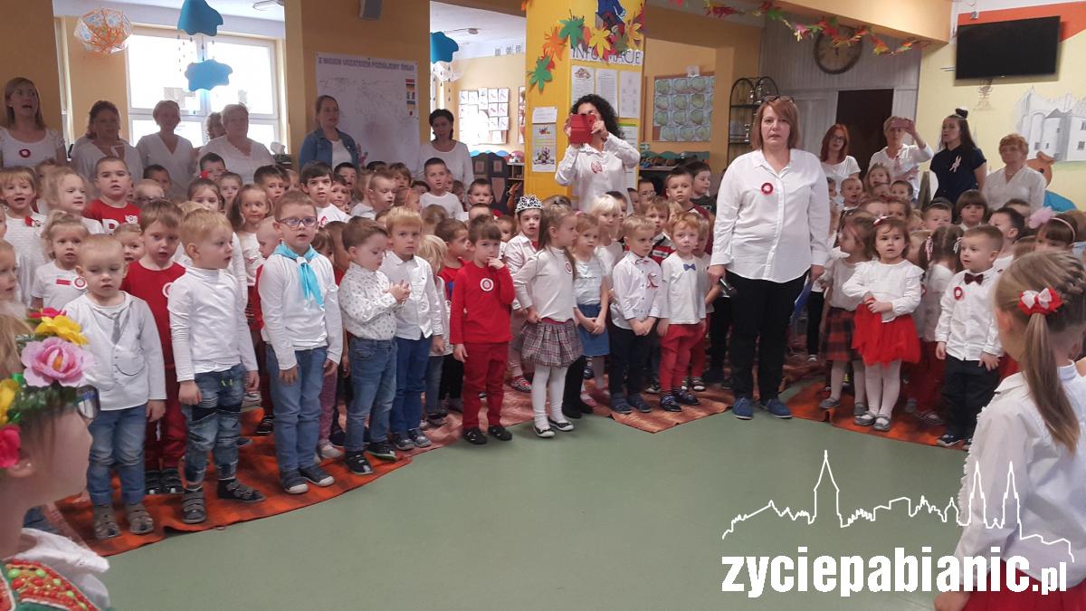 Przedszkolaki świętowały niepodległość