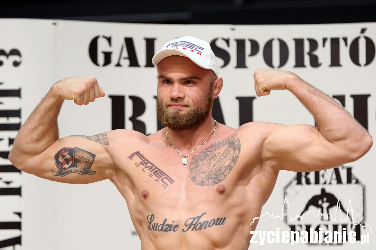 Oficjalne ważenie zawodników przed galą MMA Real Fight