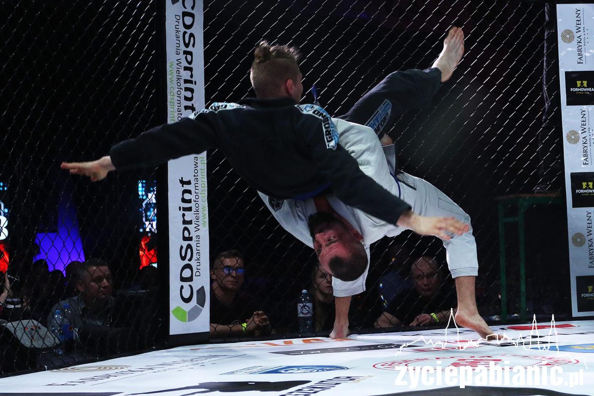 Gala MMA Real Fight 3