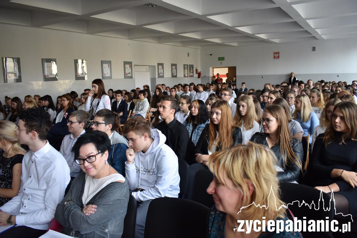 Uczniowie znają hymn państwowy
