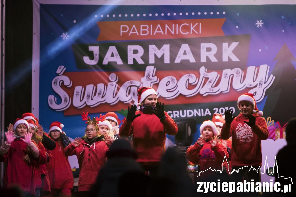 10. Jarmark Świąteczny i parada