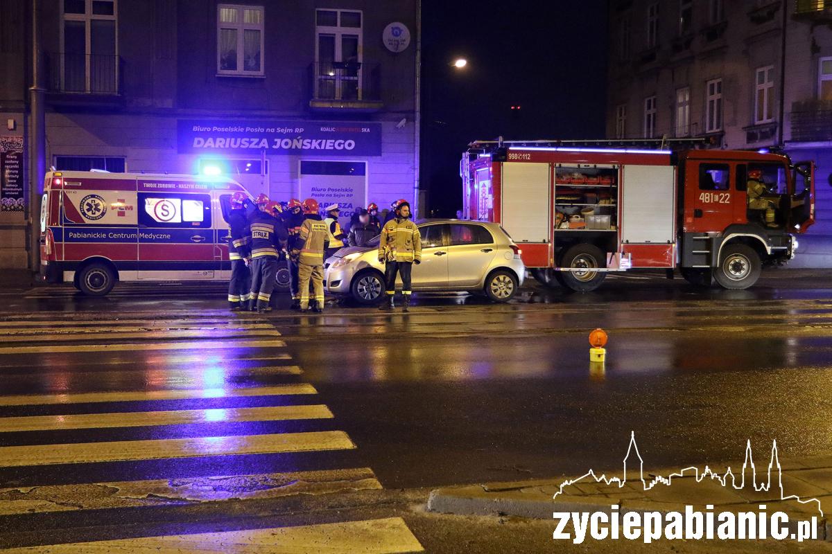 Kierowca toyoty potrącił pieszego na Starym Rynku