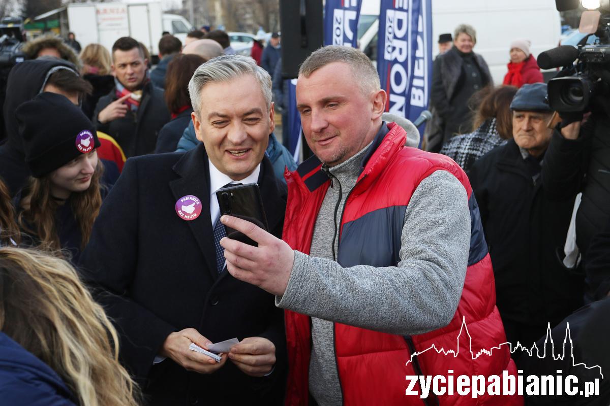 Robert Biedroń z wizytą w Pabianicach