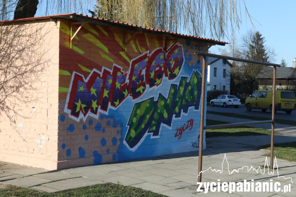 Kruk nie próżnuje nawet w czasach epidemii