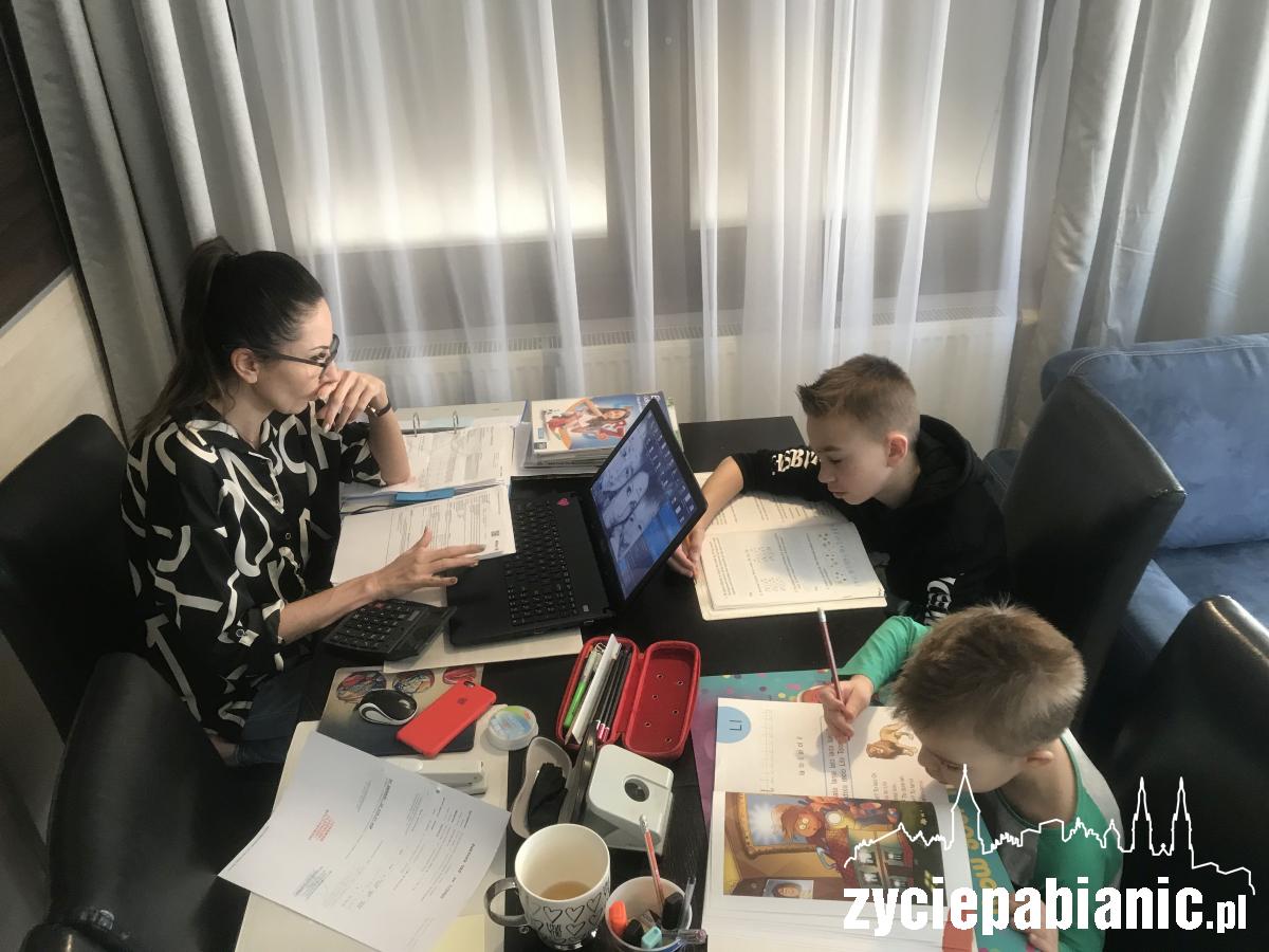 Nie mają „koronaferii” ani uczniowie, ani rodzice