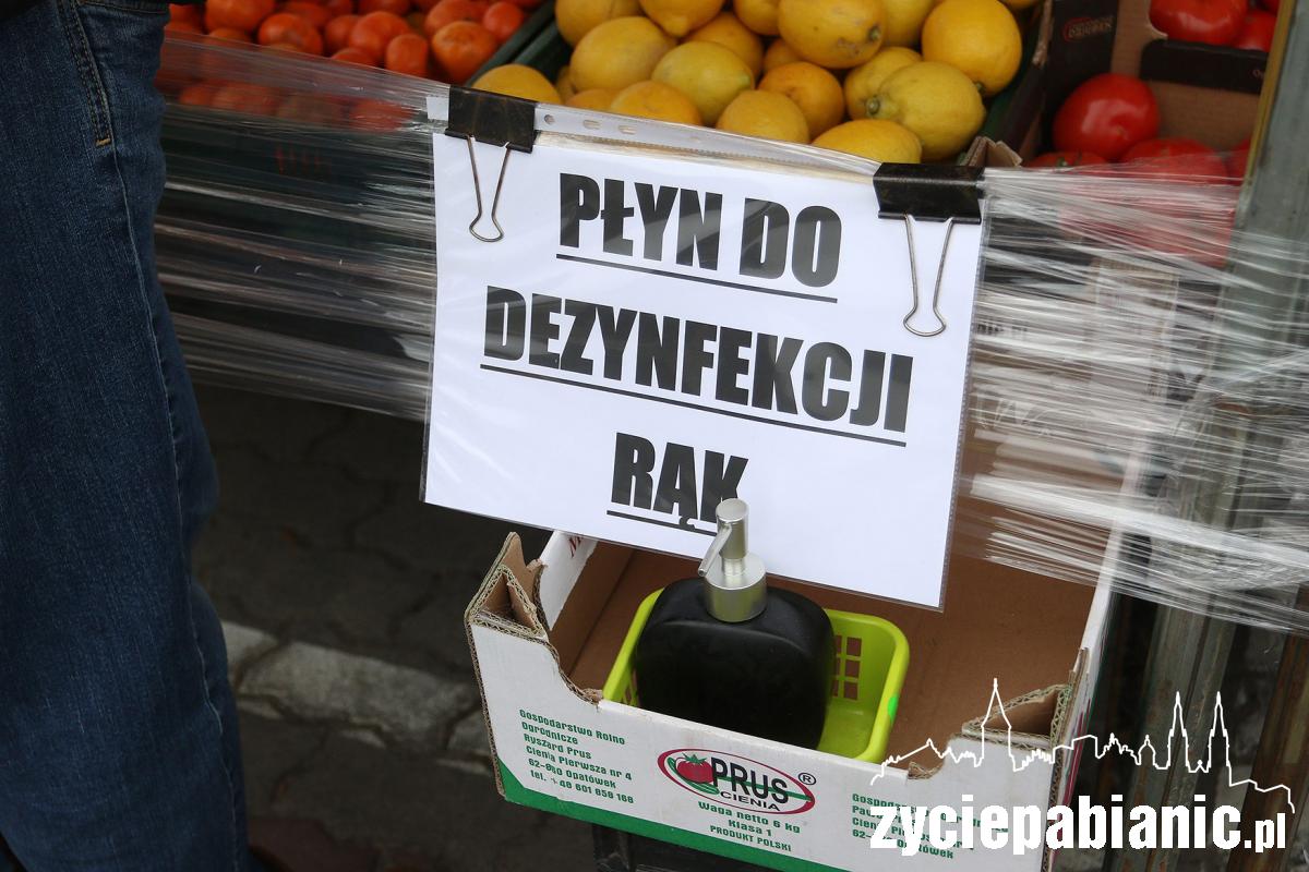 Zakupy na rynku w czasie epidemii