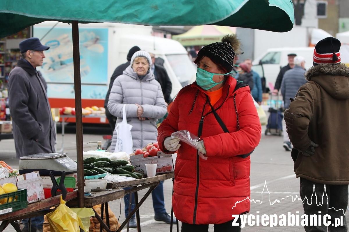 Zakupy na rynku w czasie epidemii