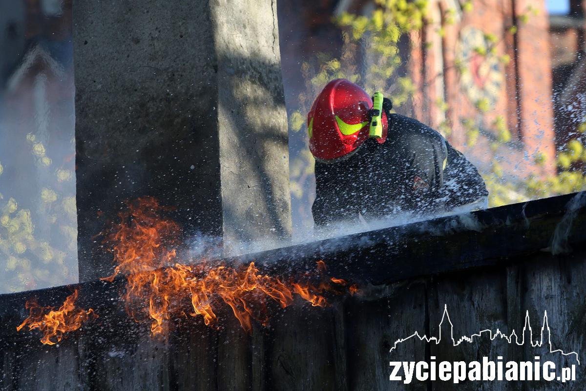 Pożar pustostanu przy ul. Żeromskiego