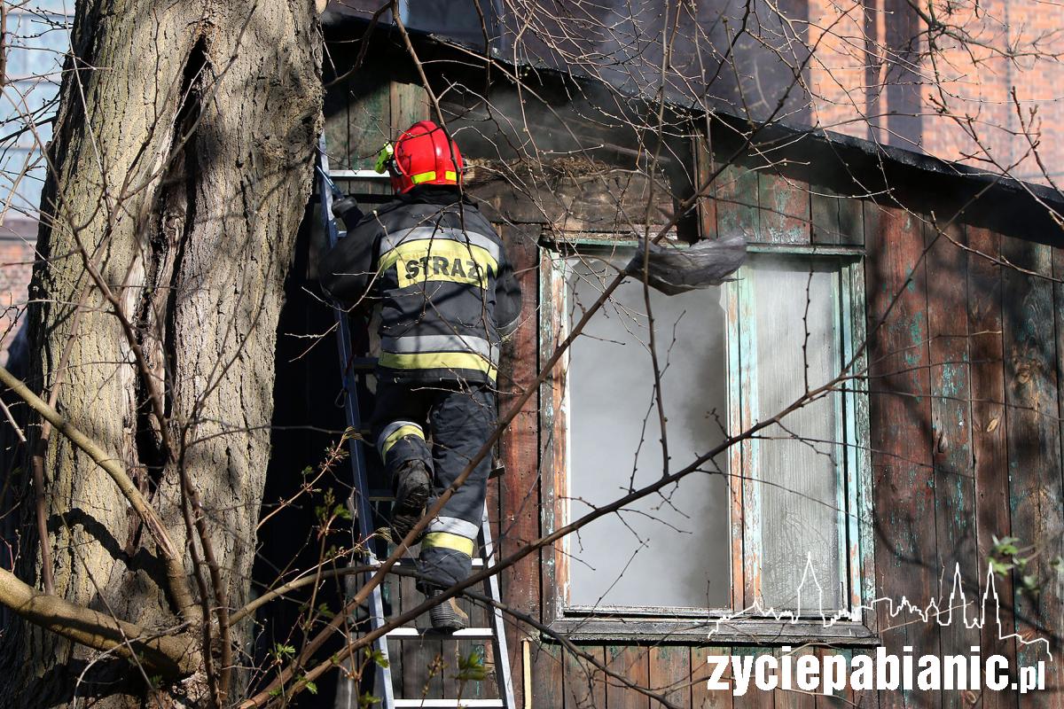 Pożar pustostanu przy ul. Żeromskiego