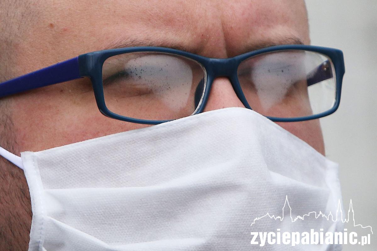 Święto Pracy w maseczkach
